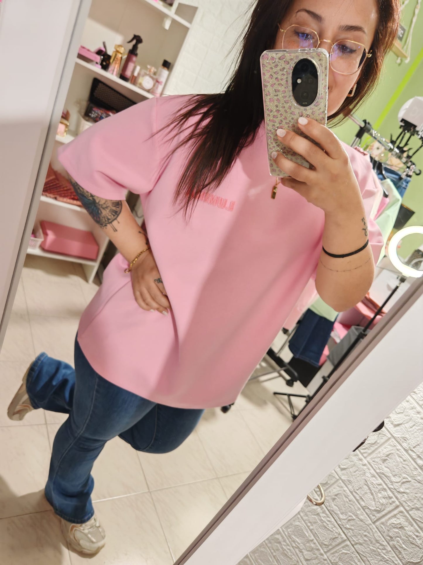 Camiseta Logo Rosa LUM