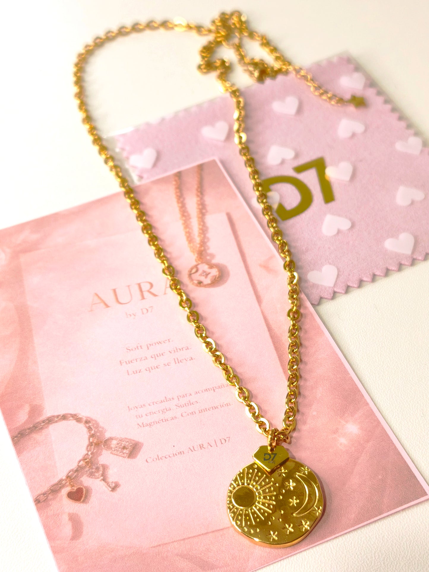 Collar Eclipse x AURA - D7