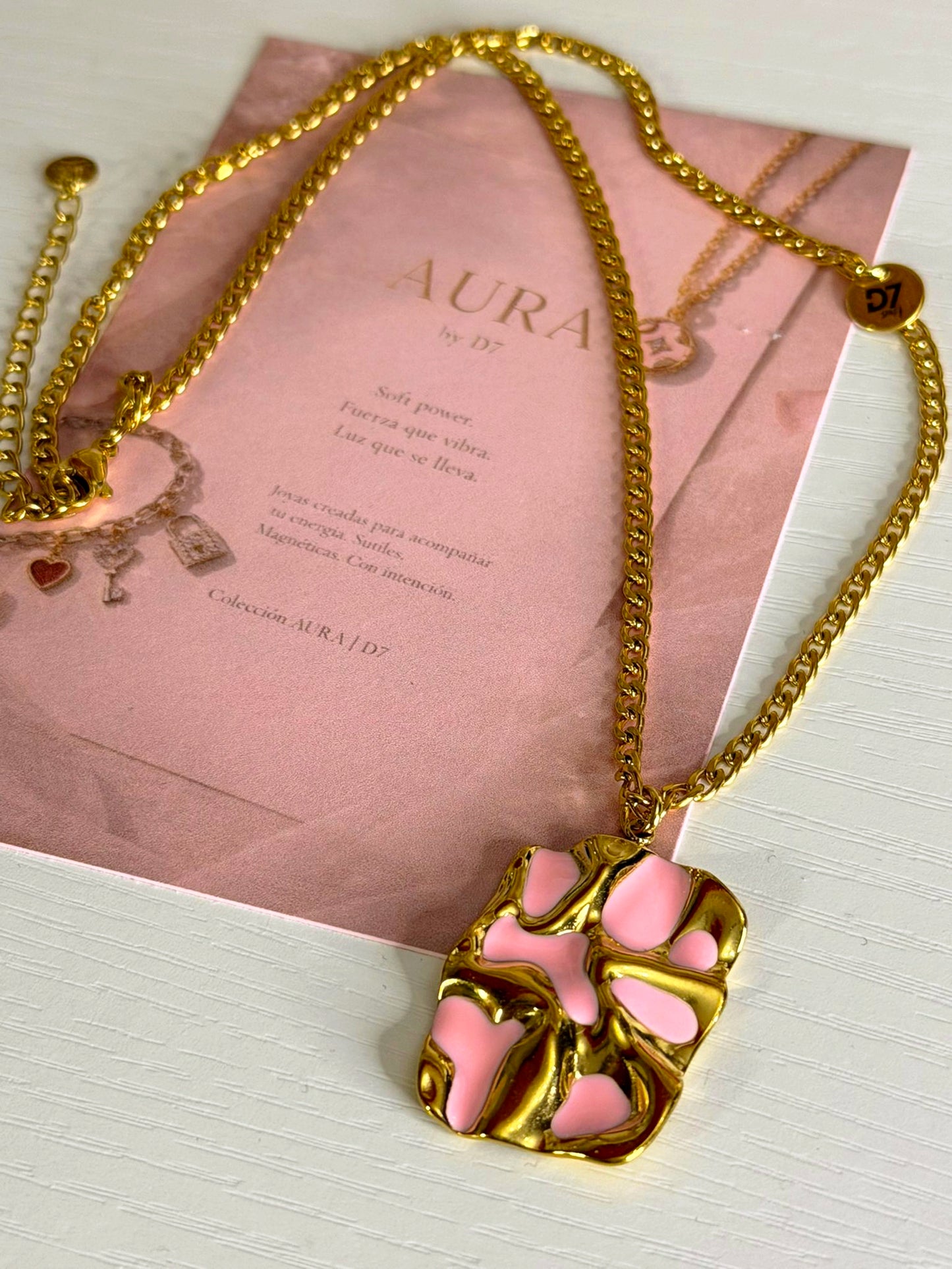 Collar Candy Rosa D7 – Colección AURA | D7