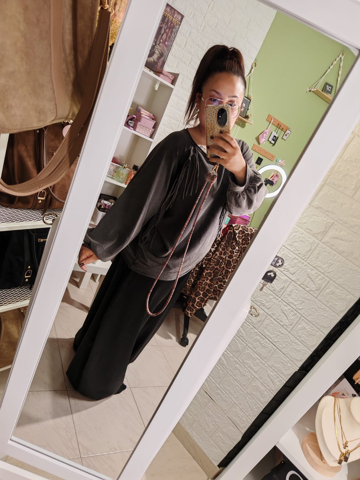 Sudadera Over Pocahontas Gris