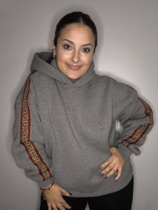 Sudadera Franjas Animal Print Gris - LUMINA