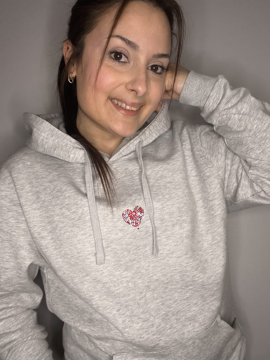 Sudadera holgada gris🩶con capucha y corazón en strass hecho a mano | Colección Aura