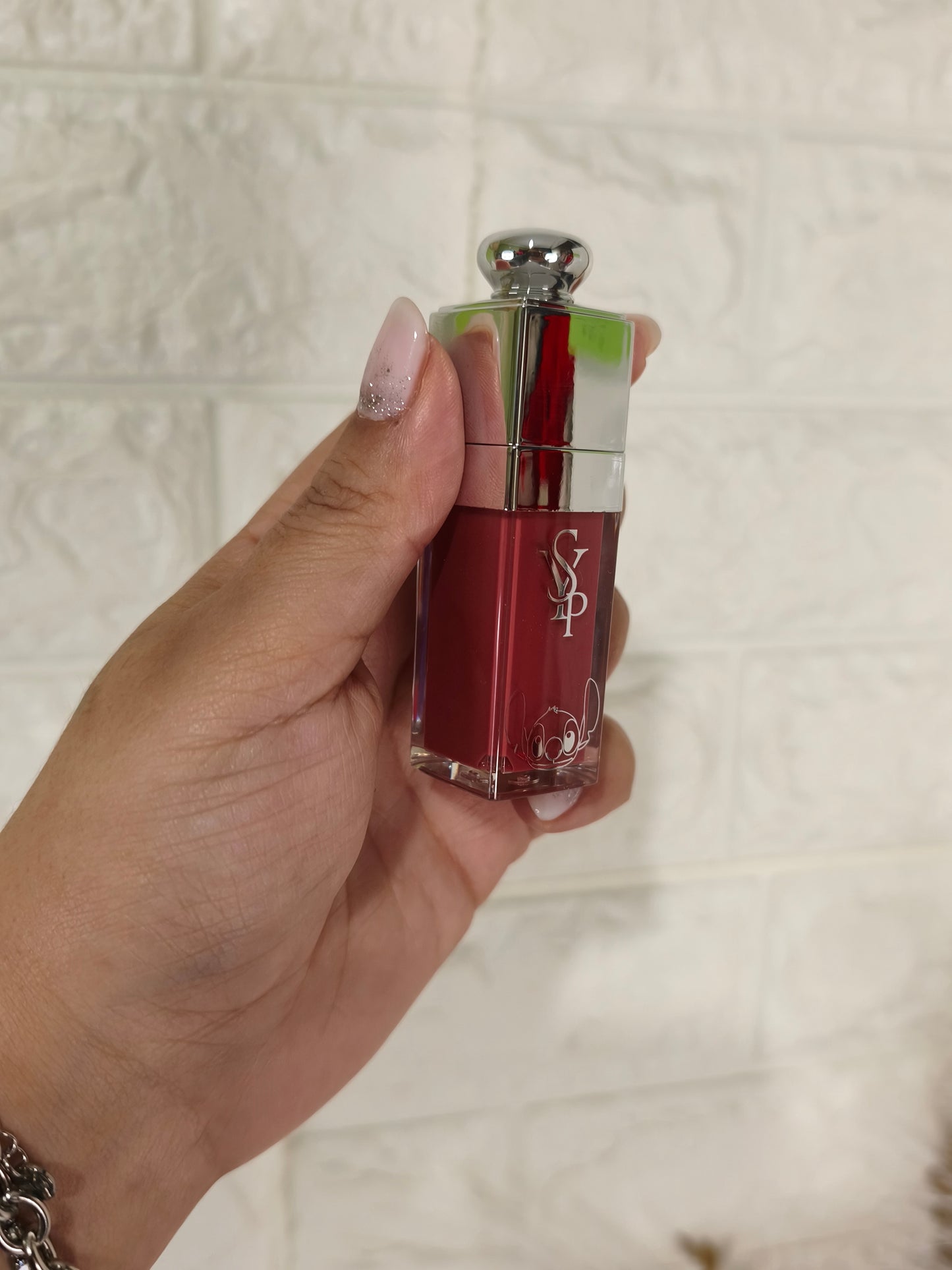 Lip Gloss Colores Edición Stitch