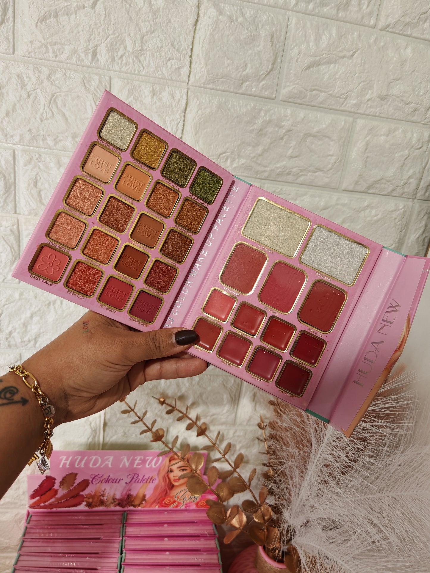 Paleta Sombras Karol G