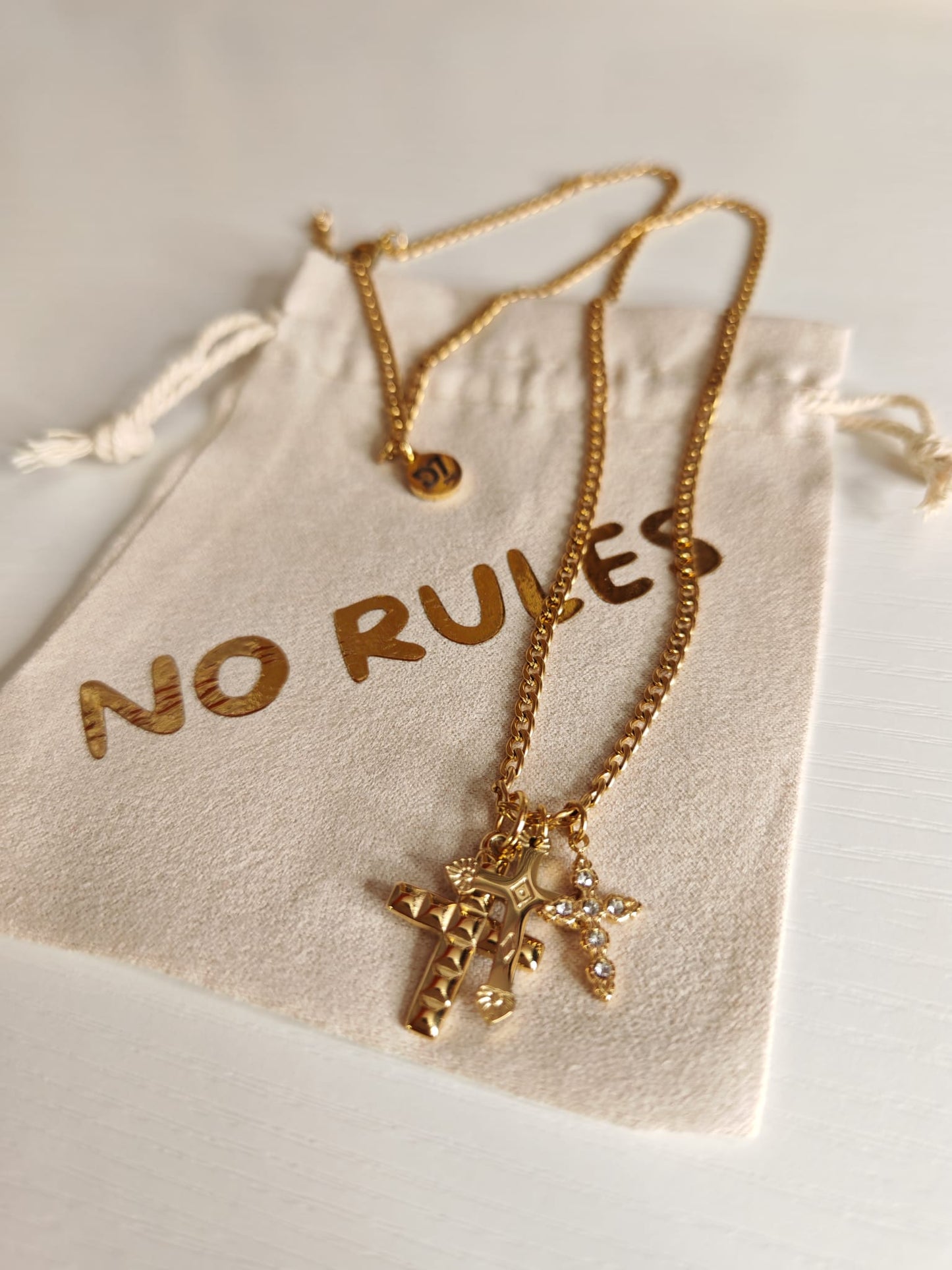 Collar Cruces NR