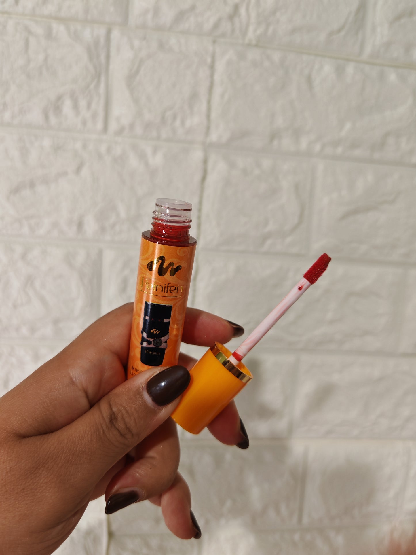 Lip Glaze Colores Yara