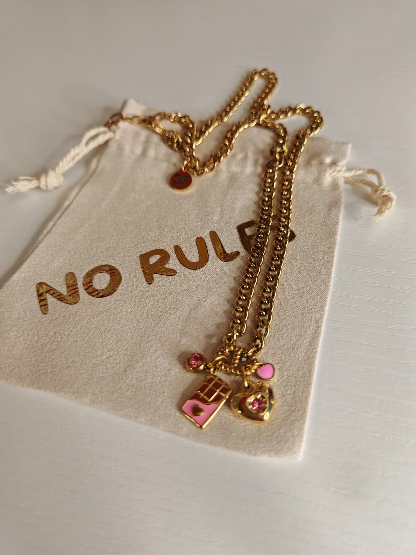Collar Pink NR D7
