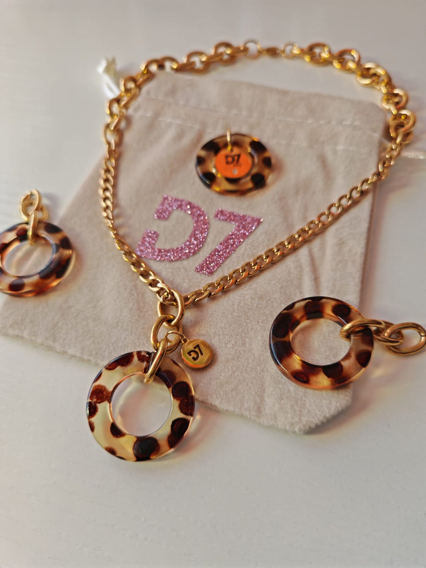 Collar LEO D7