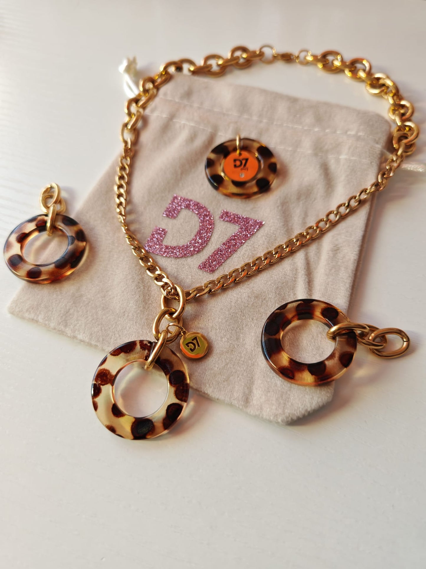 Collar LEO D7