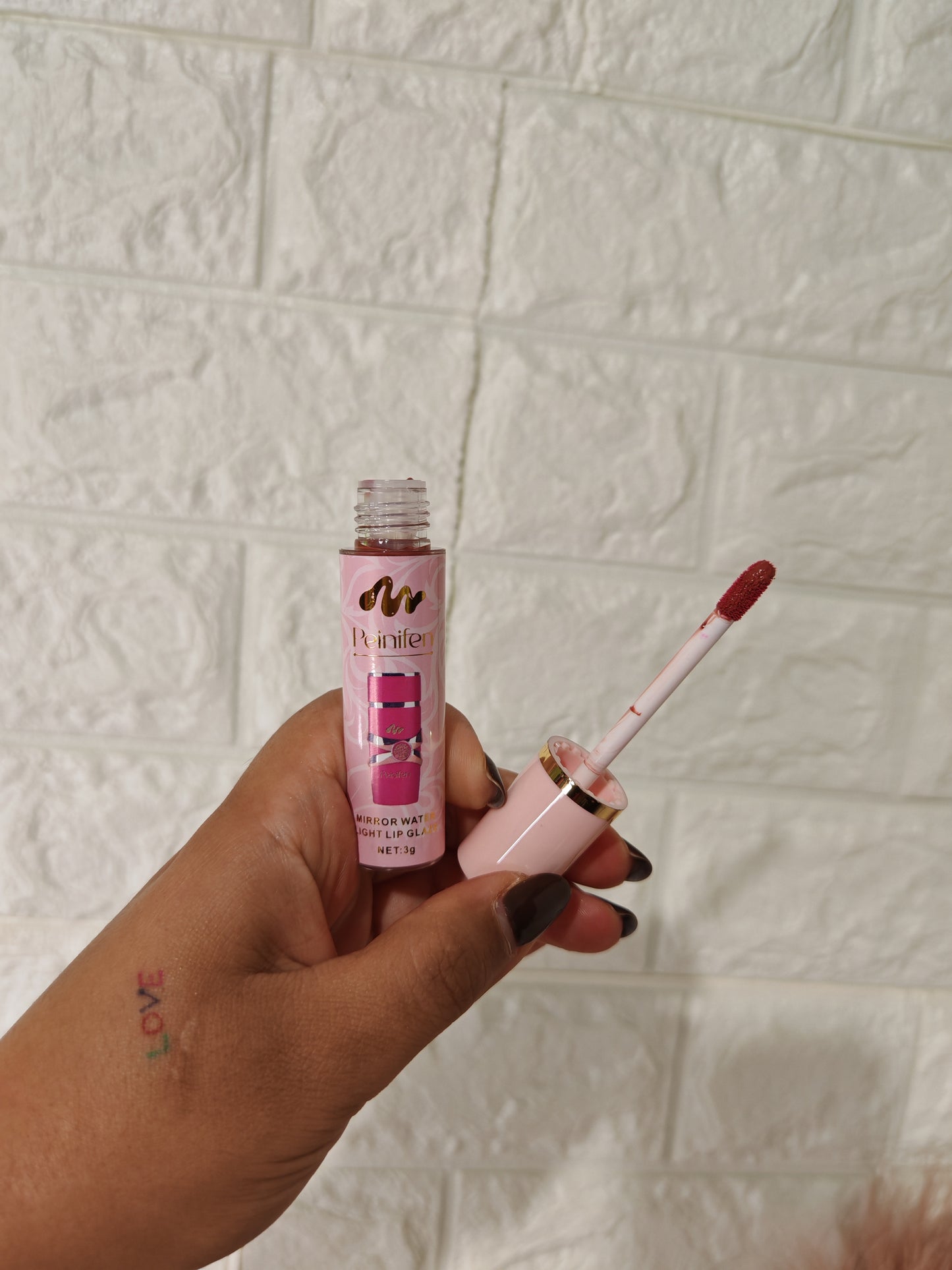 Lip Glaze Colores Yara