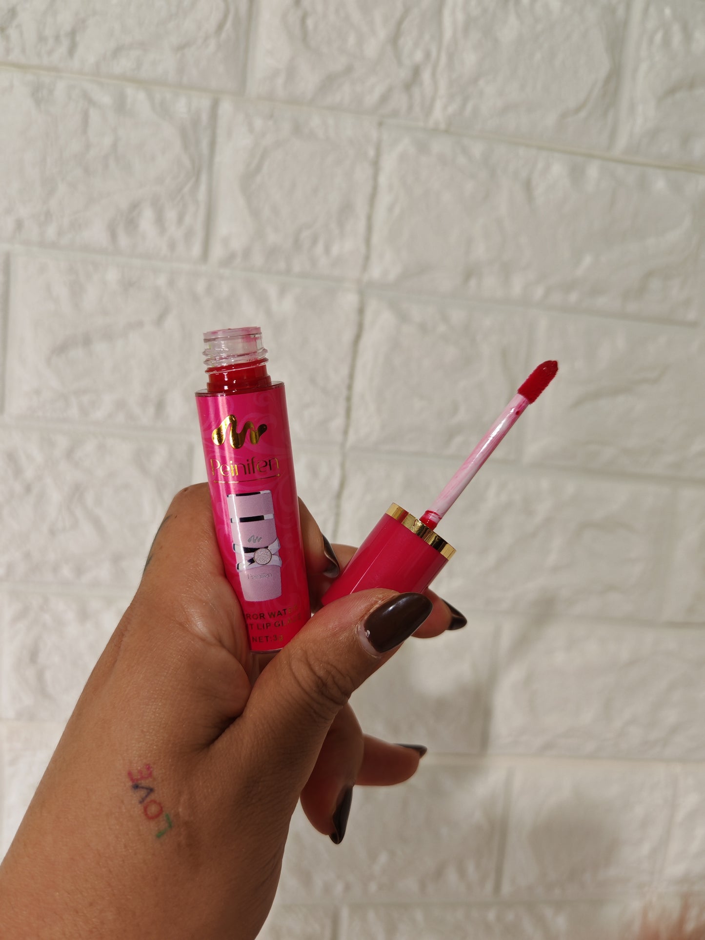 Lip Glaze Colores Yara