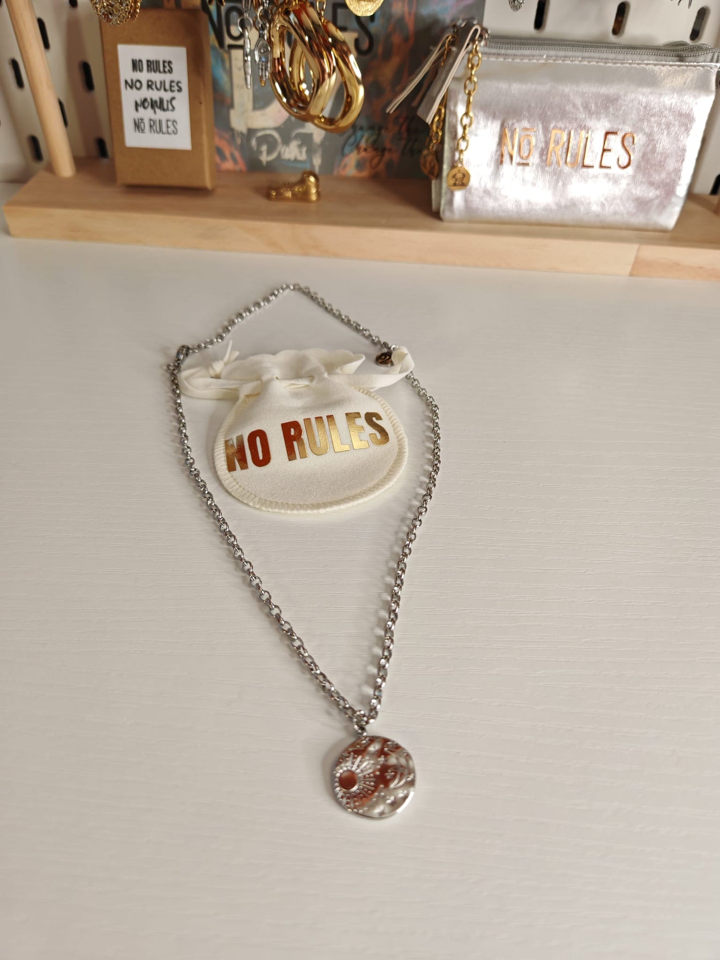 Collar Eclipse D7