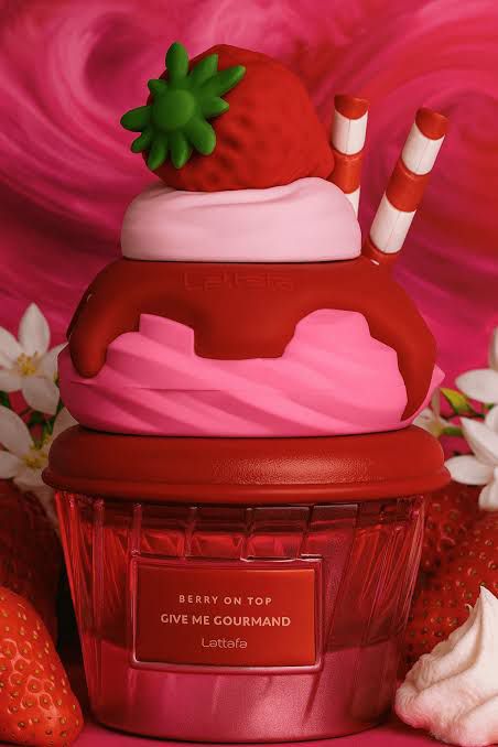 Perfume Berry On Top Lattafa